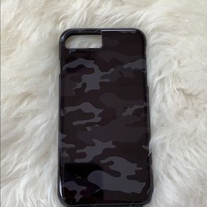 NEVER USED NEW CAMO 8plus case